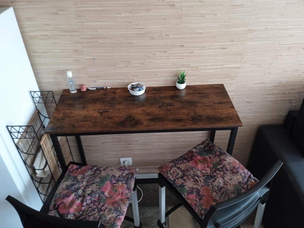 Studio Proche Gare Centre Ville По Экстерьер фото